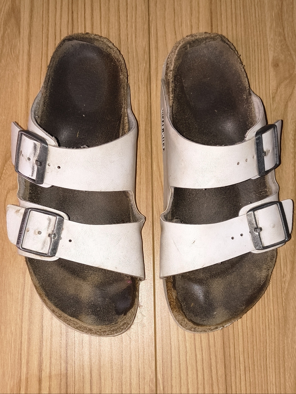 (B3g1) Birkenstock Arizonas